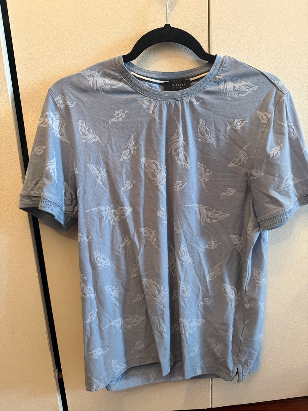 Ted Baker London Light Blue Feather Print Crewneck Shirt